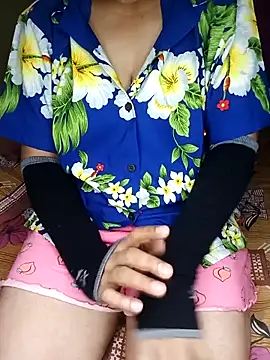 Snapshot of geetha_telugu_kan277 chatting on October 2025 03:53:01 PM geetha telugu kan277 online show from October 2025 03:53:01 PM