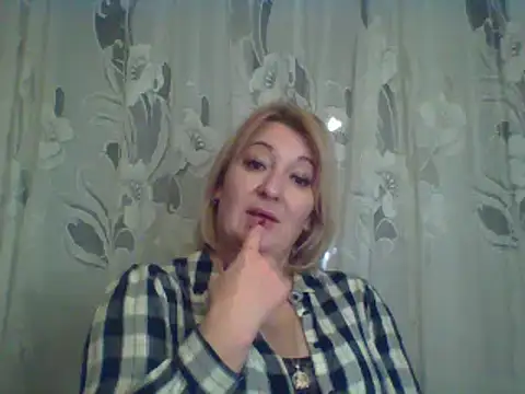 ArielXLoveresss online show from February 2025 07:15:02 PM