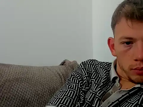 hotblondeguy69 online show from October 2025 08:58:02 AM