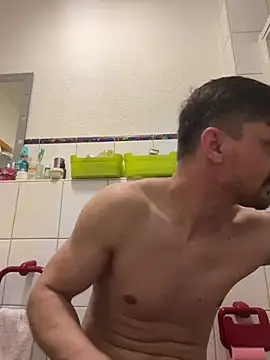 Marius-Ioana28 online show from February 2025 10:28:01 PM