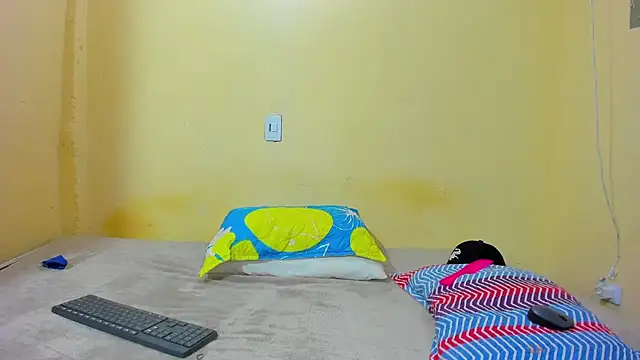 Ixchell dewei online show from September 2025 07:19:02 PM