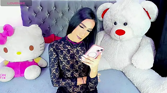 Julie Lovelyx1 online show from March 2026 04:01:02 PM