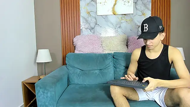 KING OFF BOYS online show from April 2026 01:36:02 PM