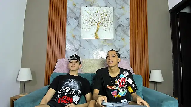 KING OFF BOYS online show from April 2026 07:26:01 PM