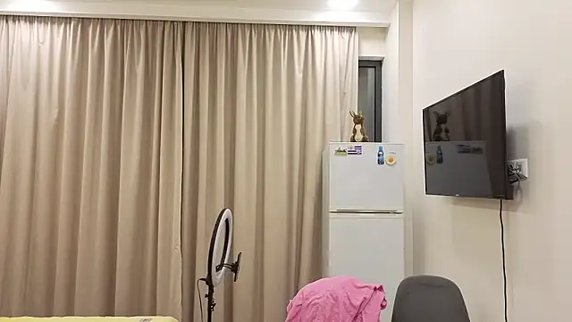  KissMyAss  online show from March 2026 09:21:01 PM