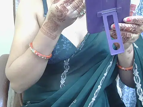 Lovely Manvi online show from October 2025 12:04:02 PM