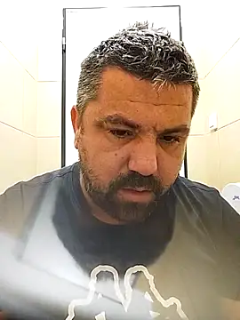 Snapshot of Alexander18edd chatting on October 2025 10:33:01 AM Alexander18edd online show from October 2025 10:33:01 AM