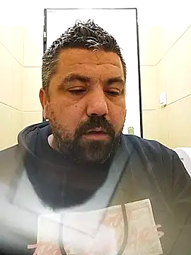 Snapshot of Alexander18edd chatting on October 2025 11:29:02 AM Alexander18edd online show from October 2025 11:29:02 AM