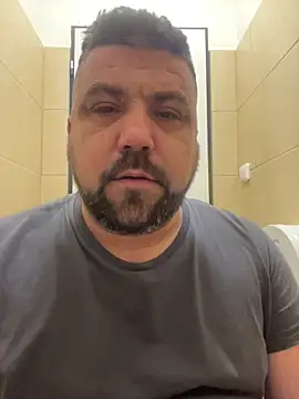 Snapshot of Alexander18edd chatting on February 2026 07:23:01 AM Alexander18edd online show from February 2026 07:23:01 AM