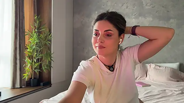  Allie  online show from March 2026 11:48:02 AM