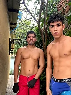 twinks 28 online show from November 2025 06:31:02 PM