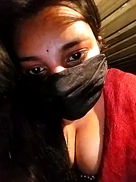 Snapshot of kusum_girl chatting on February 2025 03:59:01 PM kusum girl online show from February 2025 03:59:01 PM