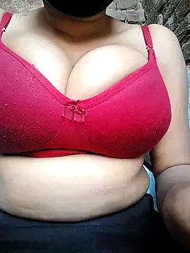 Snapshot of kusum_girl chatting on March 2025 03:08:02 AM kusum girl online show from March 2025 03:08:02 AM