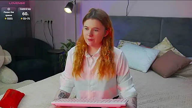 Eva Starlight online show from February 2025 04:09:02 AM