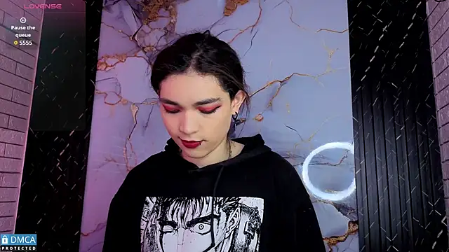 MaeveKuro online show from February 2026 03:23:01 AM