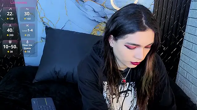 MaeveKuro online show from February 2026 03:15:01 AM