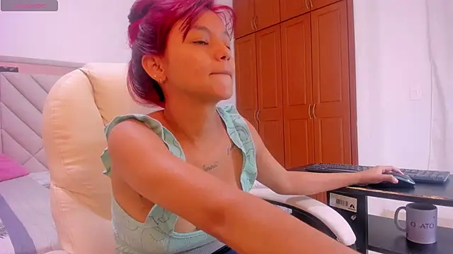 gime lara online show from November 2025 11:55:02 AM