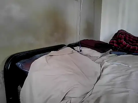 fitbuddy1 online show from February 2026 05:25:02 AM