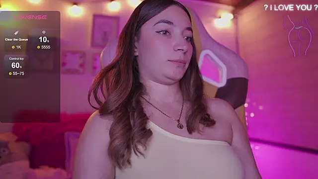 Snapshot of issa_monterrey chatting on February 2026 11:12:02 PM issa monterrey online show from February 2026 11:12:02 PM