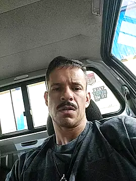 Snapshot of juniortche1313 chatting on February 2025 11:52:01 PM juniortche1313 online show from February 2025 11:52:01 PM