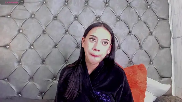 zephyra-angels online show from March 2025 07:05:02 AM