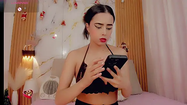 ValeriCardenas online show from December 2025 02:19:01 AM