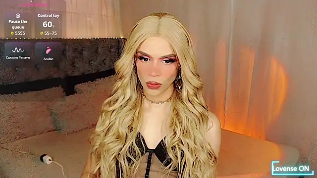 Dalila moan online show from September 2025 10:14:02 PM