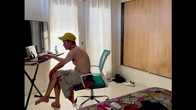 webtonight online show from February 2025 10:18:02 PM