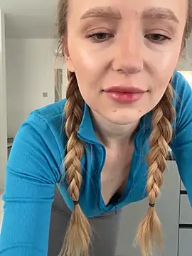 Snapshot of EvaBrooklyn chatting on February 2025 05:56:02 AM EvaBrooklyn online show from February 2025 05:56:02 AM