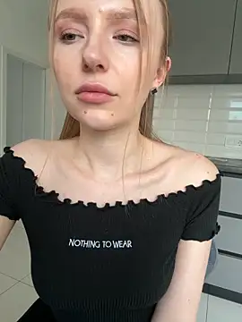 Snapshot of EvaBrooklyn chatting on March 2025 02:51:02 PM EvaBrooklyn online show from March 2025 02:51:02 PM