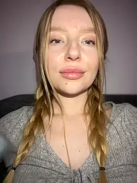 Snapshot of EvaBrooklyn chatting on March 2025 07:58:02 PM EvaBrooklyn online show from March 2025 07:58:02 PM