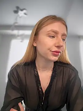 Snapshot of EvaBrooklyn chatting on March 2025 07:42:02 AM EvaBrooklyn online show from March 2025 07:42:02 AM