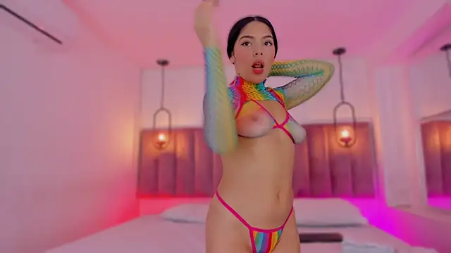 Haily b online show from December 2025 07:55:01 PM