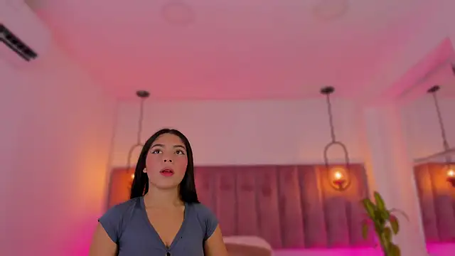 Haily b online show from February 2026 07:54:01 PM