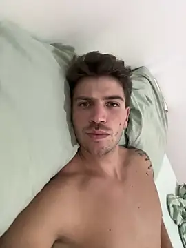 Snapshot of shuki0101 chatting on March 2025 04:47:01 AM shuki0101 online show from March 2025 04:47:01 AM