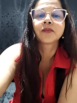 Snapshot of Novata chatting on February 2026 12:40:02 AM Novata online show from February 2026 12:40:02 AM