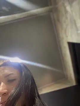 Mila LS online show from December 2025 12:58:01 PM