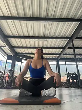 Mila LS online show from February 2026 04:26:01 PM