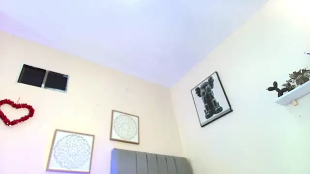 mary cute9 online show from February 2026 12:03:01 PM