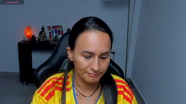 Sara Charmy online show from July 2026 11:20:01 PM