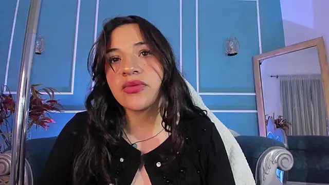 TaraTaylorr online show from September 2025 02:22:02 AM