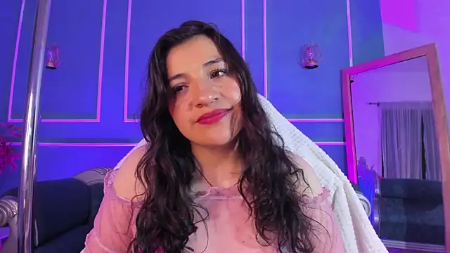 TaraTaylorr online show from September 2025 02:45:01 AM