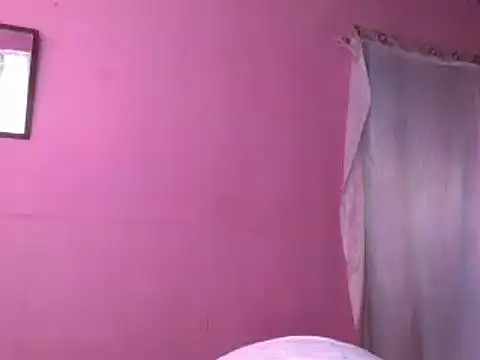 Ladyzee25 online show from April 2026 01:53:01 PM