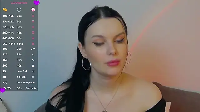 Miss Vic online show from March 2025 10:38:02 PM