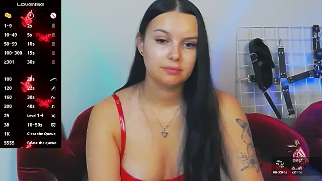 Miss Vic online show from October 2025 03:12:01 PM