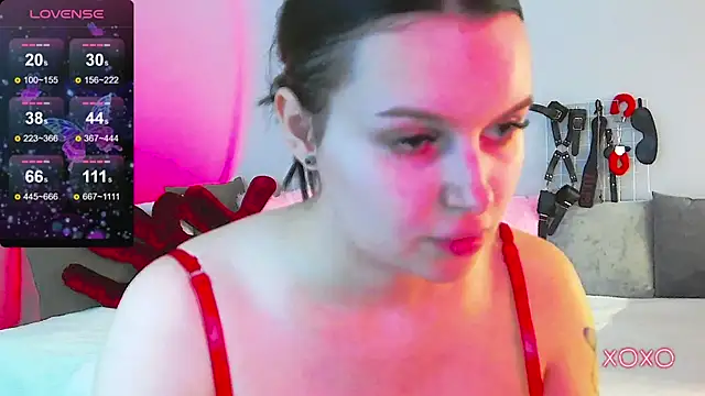 Snapshot of Miss_Vic chatting on May 2026 07:19:02 PM Miss Vic online show from May 2026 07:19:02 PM