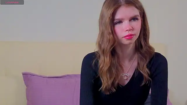 AmityDilley online show from October 2025 06:19:02 AM