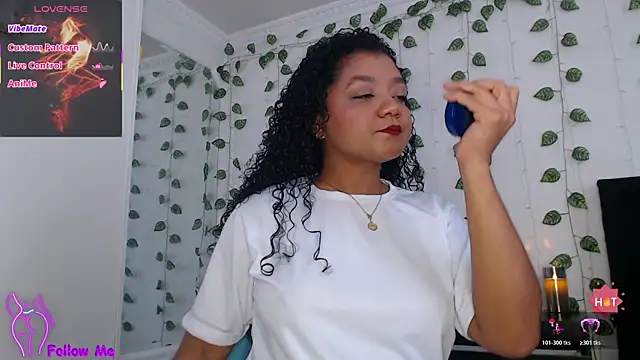 Snapshot of victtoria_cane63 chatting on July 2026 09:54:01 PM victtoria cane63 online show from July 2026 09:54:01 PM