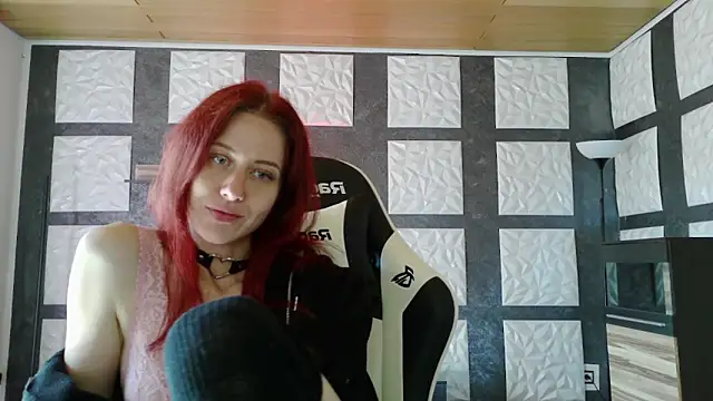 SweetSeraphine online show from October 2025 11:07:01 AM