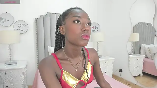 Snapshot of SamantaMarquez chatting on October 2025 07:47:01 PM SamantaMarquez online show from October 2025 07:47:01 PM